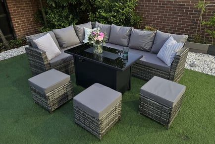 Outdoor 9-Seater Garden Furniture Set with Firepit Table