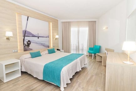 4* Mallorca, Spain Beach Escape: Hotel Stay & Flights- Win a Portugal Holiday!