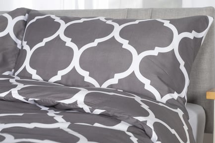 Grey Geometric Microfiber Duvet Cover and Pillow Set - 3 Sizes