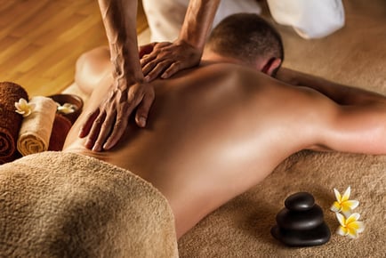 60-Minute Deep Tissue, Swedish or Relaxation Massage Session