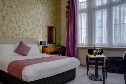 4* Liverpool City Centre for 2 - Award Winning Hotel, Wine & Late Check Out