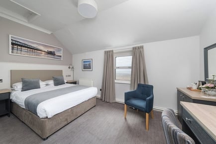 Somerset, Weston-Super-Mare Hotel & Breakfast for 2 - Dinner Upgrade!