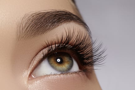 Accredited Lash Lift Perming & Tinting Training Course