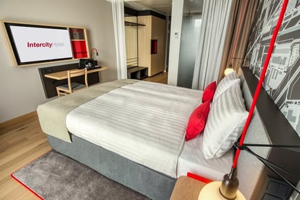 4* Geneva City Break: Hotel & Return Flights