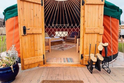 Perth, Scotland Luxury Yurt Stay for 6- Hot Tub & Pet Friendly