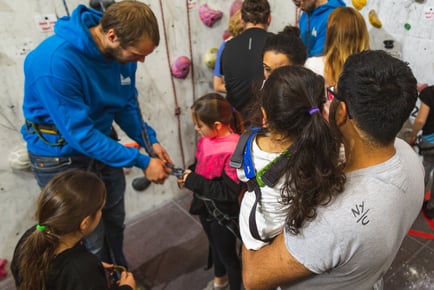 2hr Open Family Climbing Session Including 1 Month Membership - Summer Availability