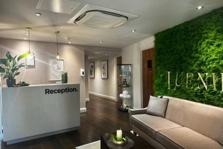 Detox Spa Package Deal - Two 30-Min Treatments, Spa Access and Prosecco - Luenire Spa, Birmingham