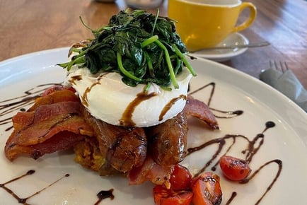 Brunch for 2 with Glass or Bottle of Prosecco - Ruby Jeans The Parade, Bristol