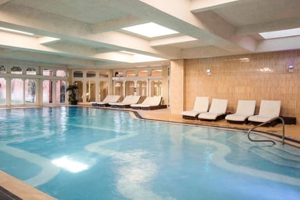 4* Mercure Warwickshire Spa Stay & Breakfast for 2 - Dinner Upgrade!