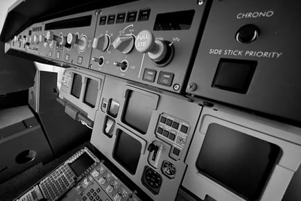 100-Min Boeing 737 Flight Simulator Experience for 4