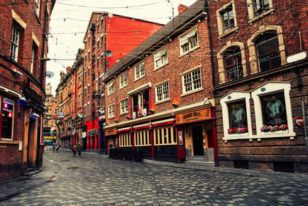 3* or 4* Liverpool Hotel Stay: 1-2 Nights & Gordon Ramsay Three Course Dining