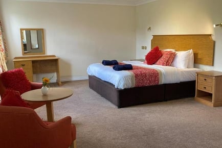 Boship Lions Farm Hotel, East Sussex for 2 - Early Check in & Late Check Out!