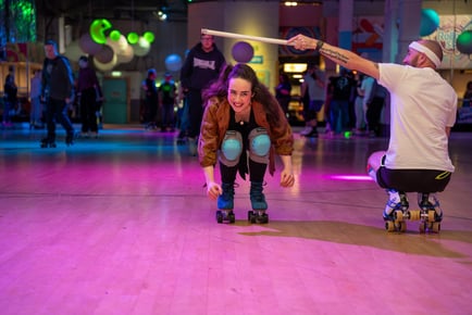 2 Hour Roller Skating & Skate Hire Session - Roller Stop, Glasgow