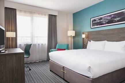 4* Leonardo Hotel Nottingham Christmas Stay for 2 - Breakfast & Welcome Drink