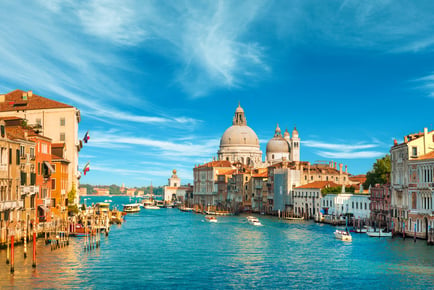 Multi City Italy Break- Lake Como, Lake Garda & Venice Hotel Stays & Return Flights