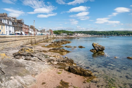 Millport Pier Hotel Stay: 2-Course Dinner, Late Checkout & Breakfast for 2: Family Room Upgrade!