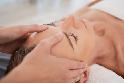 55-Min Facial and Indian Head Massage - Newstead, Nottingham