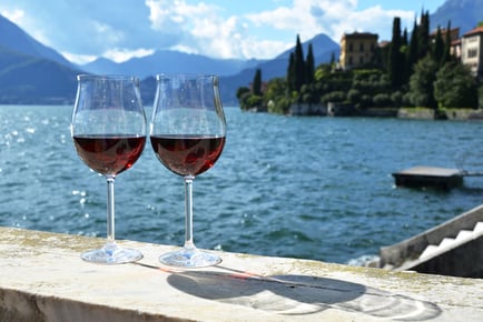 Lake Como City Stay with Optional Como Wine Tasting Tour & Return Flights