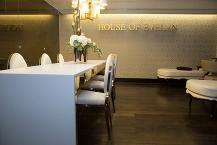 60 Minute Hot Stone Couples Massage at House of Evelyn, Southport