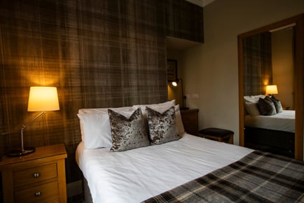 4* Scottish Highlands Stay for 2 - Award Winning Boat Country Inn - Dinner Upgrade