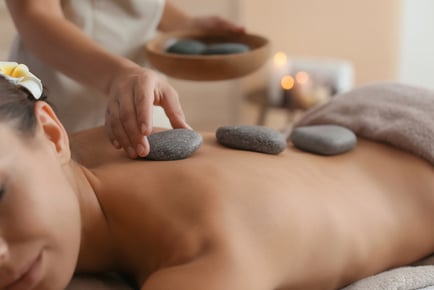 Naana Holistic: 1 Hour Hot Stone Massage - Kensington