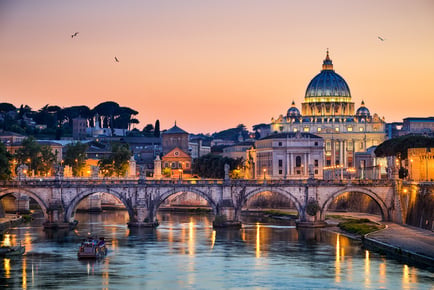 4* Rome City Break: Hotel, Breakfast & Flights - Great Transport Links!