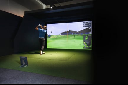 1-Hour 1-2-1 Golf Lesson with PGA Professional - Rochdale