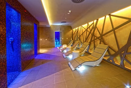 60 min Oriental Hamman Spa Experience: Body Scrub, Mask & Spa Access, London