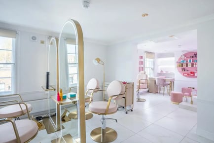 60 Min Pamper Package for 2 - Massage & Facial - Pink Spa, South Kensington