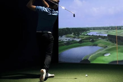 2hr Golf Simulator Experience for 4 People - Rochdale