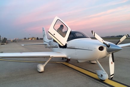 Flying Experience for 1, 2 or 3 - Birmingham, London & Leeds