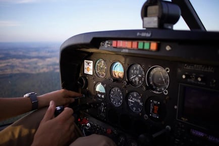 90 Minute Turbo Arrow Flying Experience - Bristol Airport