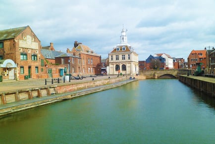 4* Central King's Lynn Stay & Breakfast For 2