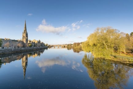 4* Perthshire, Alyth Hotel Stay with Dinner & Prosecco for 2