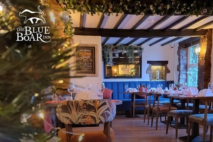 Warwickshire Stay for 2 - Alcester Blue Boar Inn, Breakfast & Prosecco