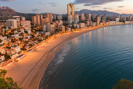 Gift a Benidorm Beach Break - 4* La Estacion Hotel & Flights included