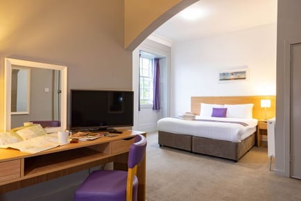 Great Western Hotel, Oban Stay & Breakfast for 2