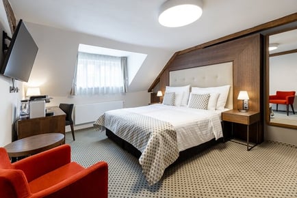 Prague City Break - Central Hotel Ikona Stay, Breakfast & Flights