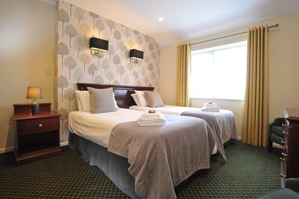 1-3 Night Forest of Dean: Bells Hotel & Country Club Stay, Welcome Drink, Dinner & Breakfast For 2