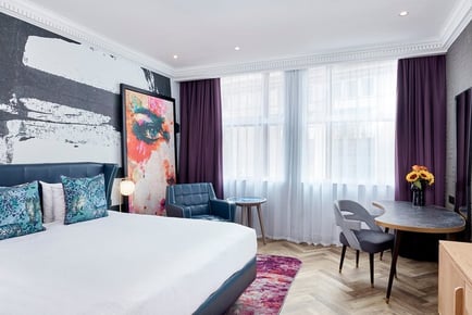 4* NYX Hotel London Holborn: Sleek Central London Break & Leisure Access for 2 - Room & Breakfast Upgrades!