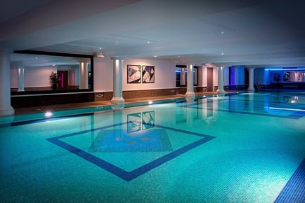 4* Leonardo Royal Hotel London City Stay & Leisure Access for 2 - Breakfast & Room Upgrades!