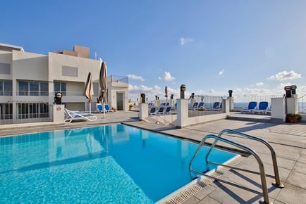 Gift a St Paul's Bay, Malta Break - 4* Hotel Santana & Flights