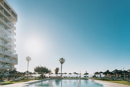 Gift a Costa Del Sol Break - La Barracuda Hotel & Flights - On the beach!