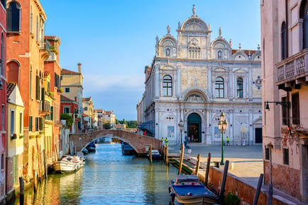 Mestre, Venice Holiday with a Bed & Breakfast Hotel Stay & Return Flights