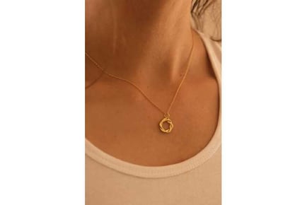 14K Gold Circle Necklace