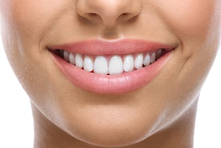 Dental Hygiene Appointment with Scale & Polish or Airflow Stain Removal - Harley Street, London