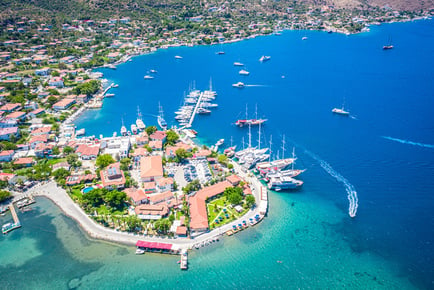 Marmaris, Turkey Beach Holiday: Breakfast & Flights