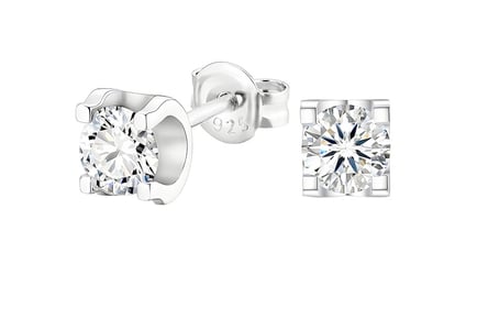 Classic Four-Claw Moissanite Stud Earrings