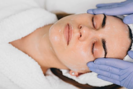 Algae Green Peel Facial at Clarissa K Beauty - Blackpool