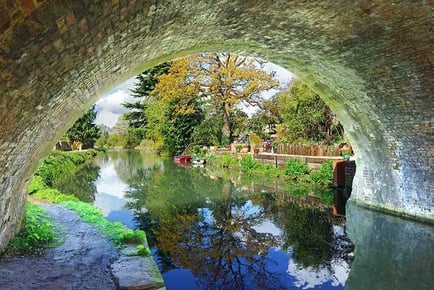 Worcestershire Canal Narrowboat Hire - 3-4 Night Stays & Groups of 5-12!